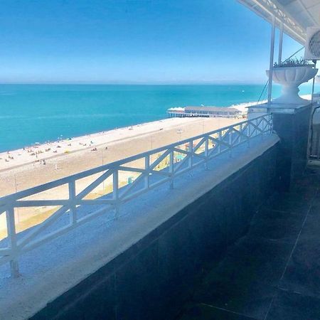 Tg Apartment Sea View Batoumi Extérieur photo